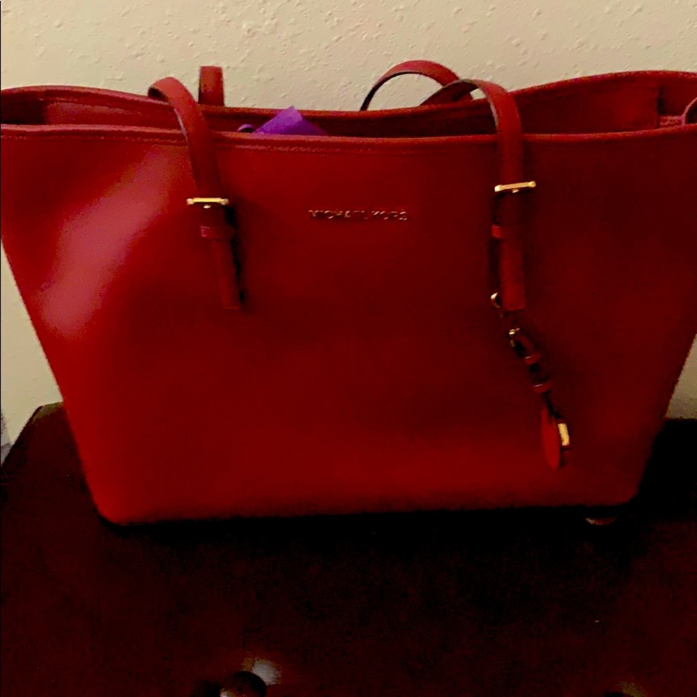 Burgundy travel bag